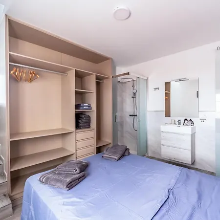 La Placita Apartment